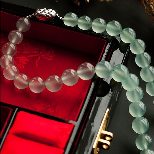 教你如何挑选上等翡翠