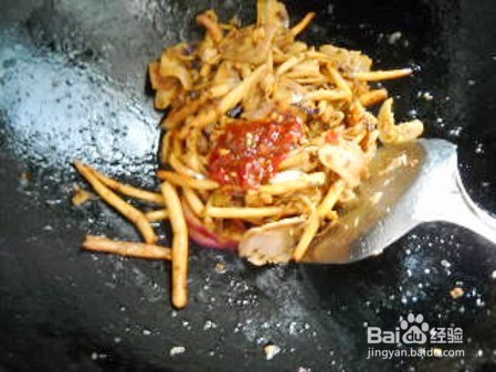 腊肉茶树菇的制作方法