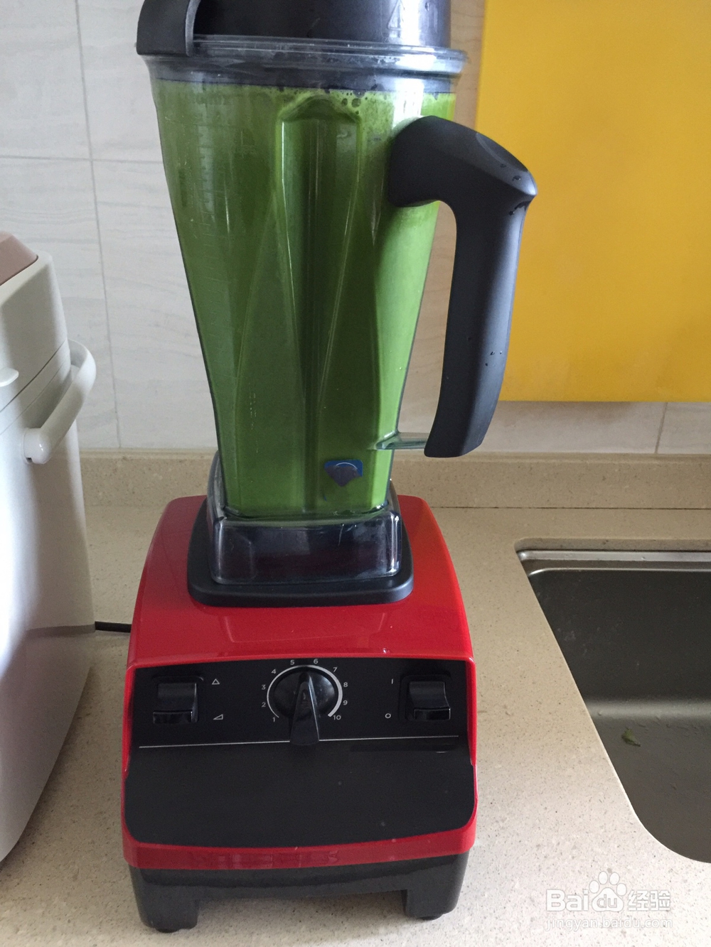 如何做菠菜黑提面包?