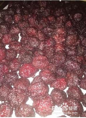 这样做杨梅干~老人小孩都爱吃