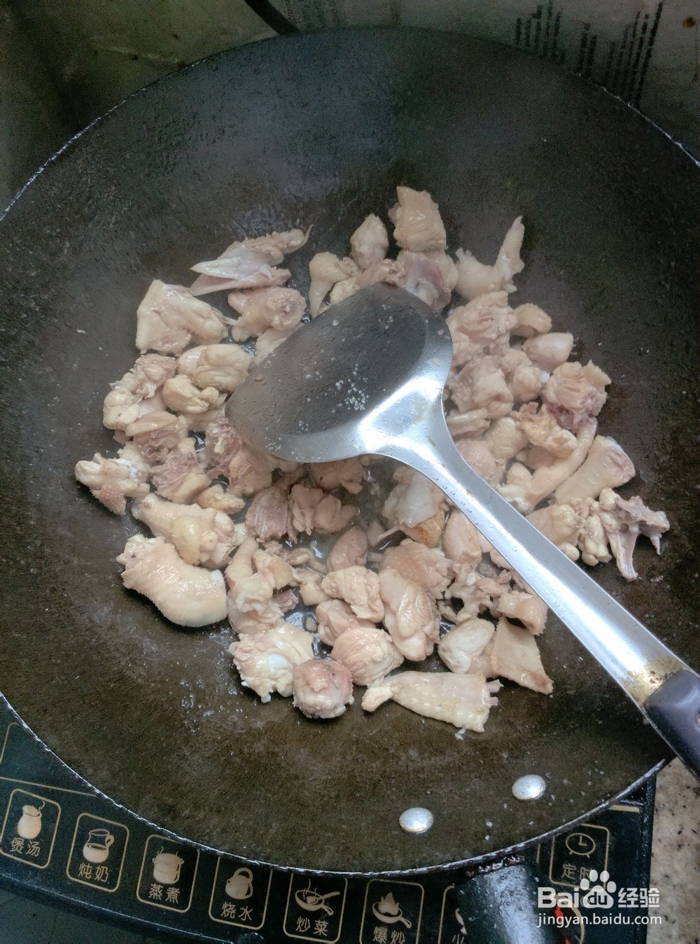 如何做出美味的家常菜红烧鸡块让人回味无穷呢