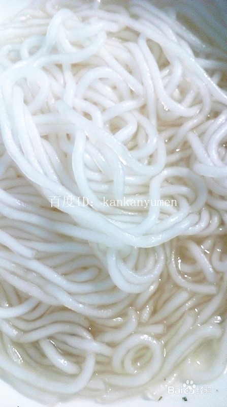 怎么用鲜粉做酸辣粉