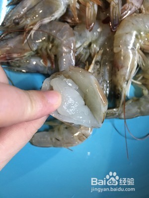 蒜茸酱粉丝蒸虾的做法