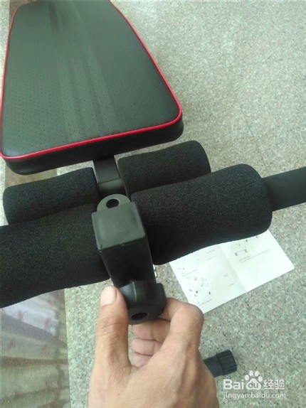 家用仰卧起坐健身器材使用方法