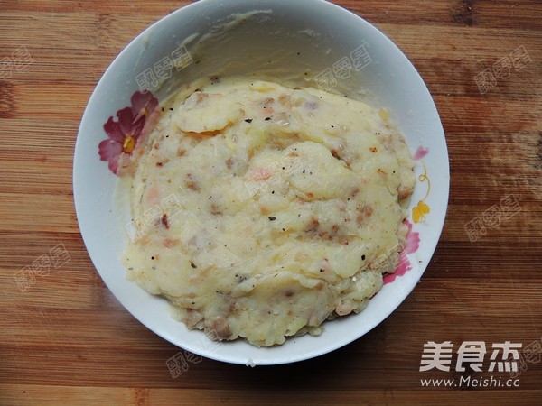 洋葱培根土豆饼