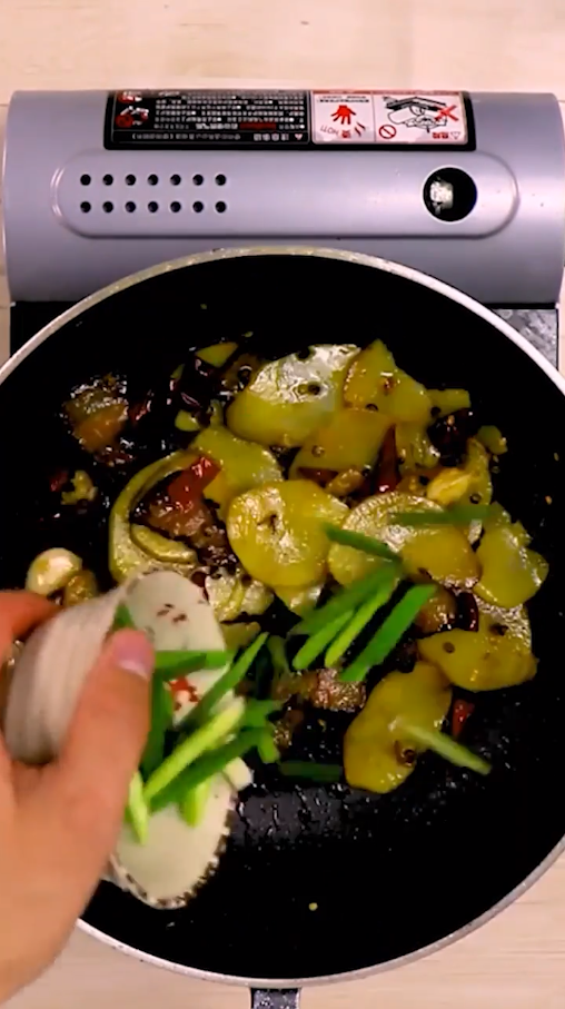 腊肉煸土豆怎么做