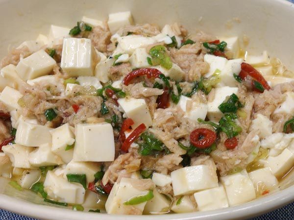 橄榄油香葱鲔鱼豆腐  #我要上首页清爽家常菜#