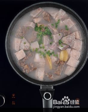 芋头排骨汤怎么做