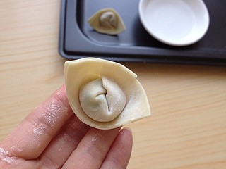 冰花小馄饨的做法