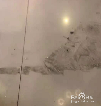 地贴胶怎么去除