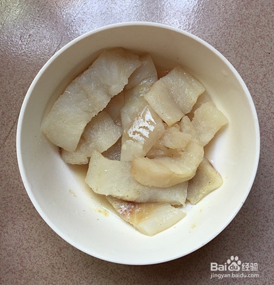 海鲜菇煮狭鳕鱼柳