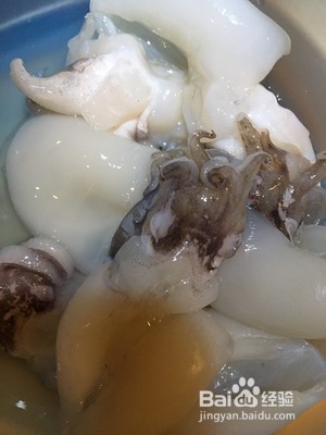 白灼墨鱼仔的做法