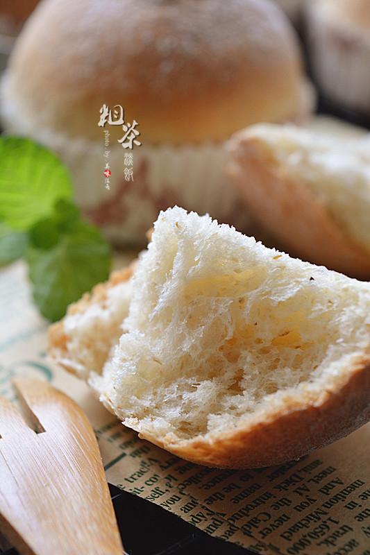 全麦纸杯小面包