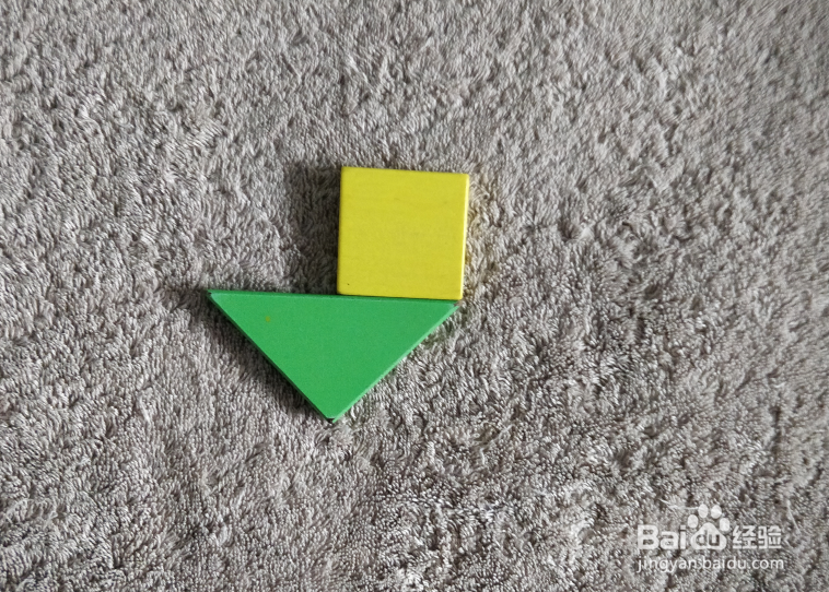 用七巧板怎样拼一只红酒起子？