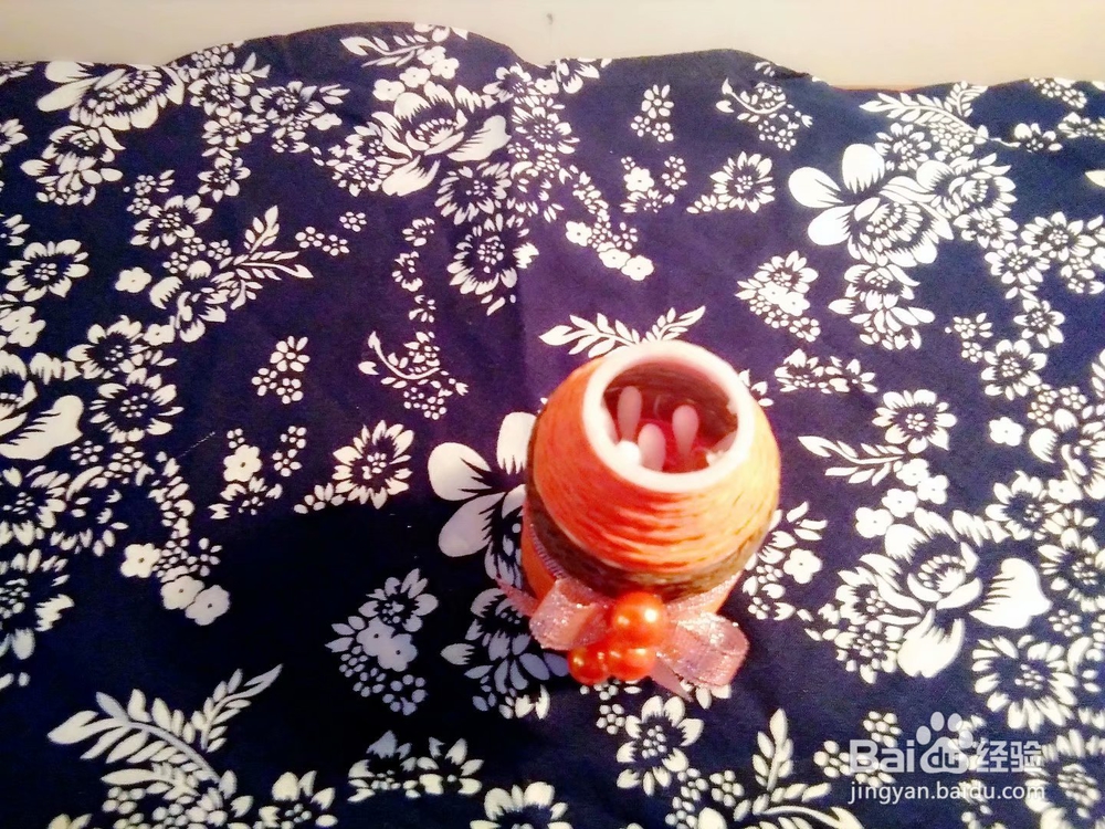 废物利用做古朴的棉签筒