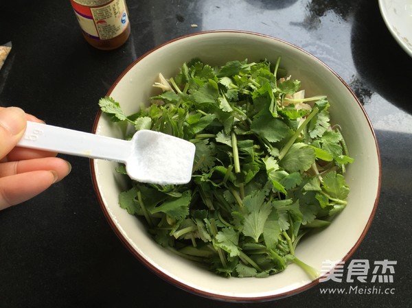 鸡丝拌黄瓜的做法