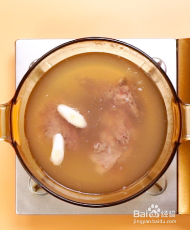 苦瓜排骨汤如何制作