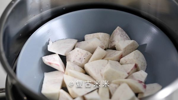 芋泥肉松三明治