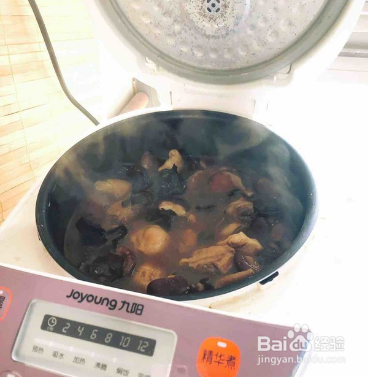 美味小鸡炖蘑菇