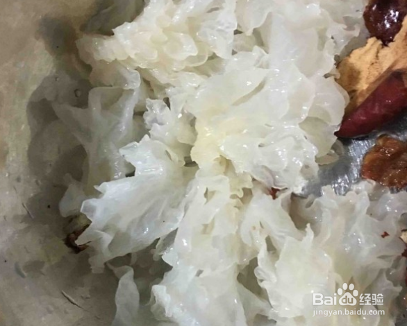 红枣雪梨银耳汤