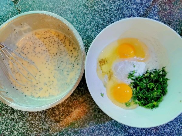 黑芝麻牛奶鸡蛋饼