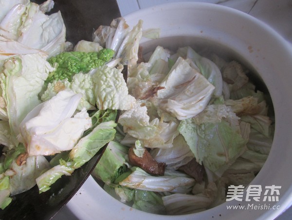 猪肉炖白菜的做法