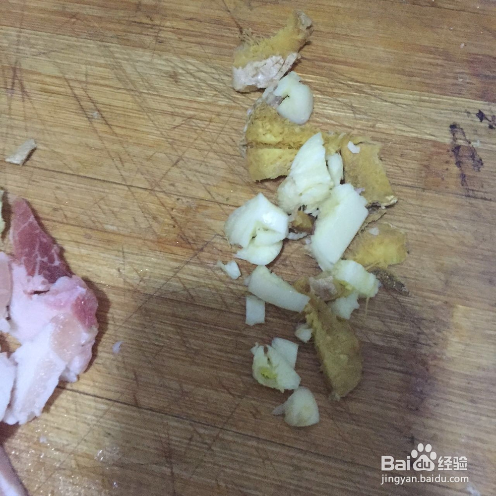 怎么做香菜炒肉丝猪肉搭配香菜的做法