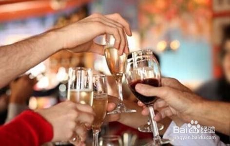 喝酒前吃什么不容易醉