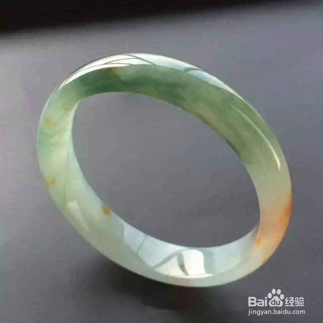 在南博中心怎么识别五种翡翠手镯