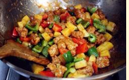 菠萝咕噜肉怎么做