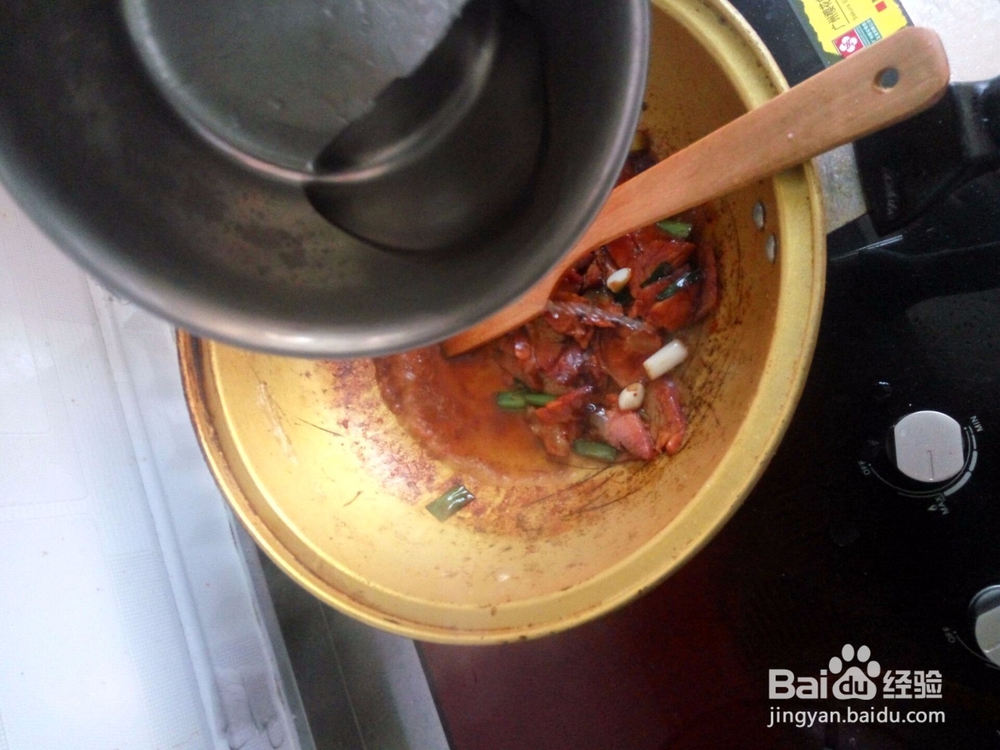 牛肉盖浇面做法