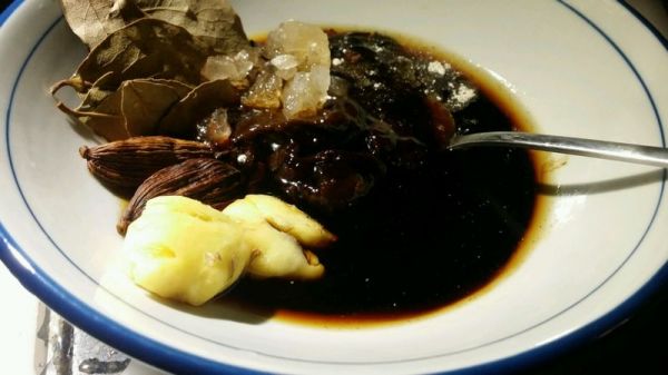 酸菜辣椒炒鹅肾