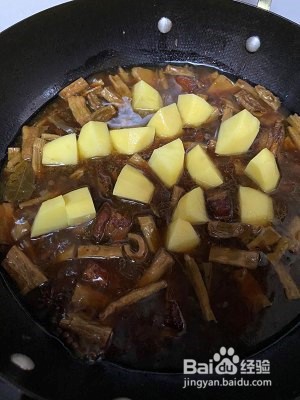 笋干烧排骨的做法