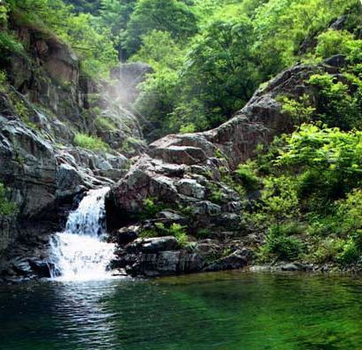 怎样游览成都回龙沟