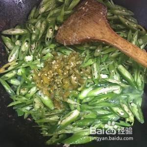 健康养生佳品青椒兔的做法