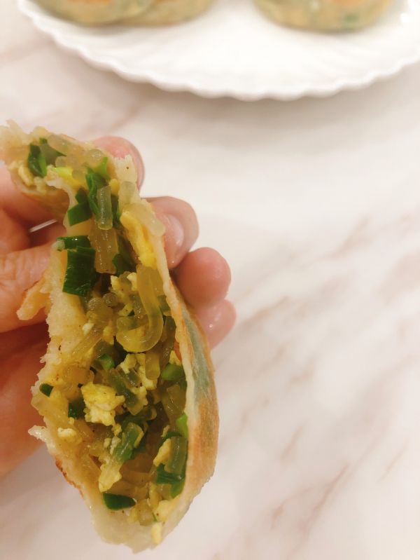 免揉面韭菜馅饼