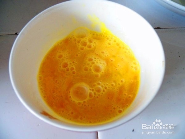 家常三蔬小炒蛋的做法