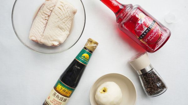 甜梨石榴烤鸭胸