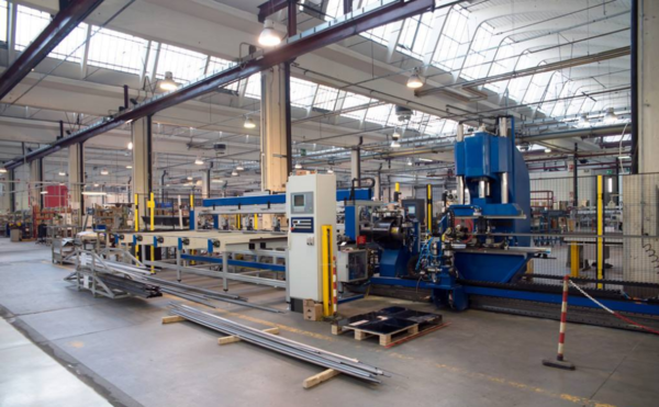 设备维修人员在维修过程中应注意哪些安全事项