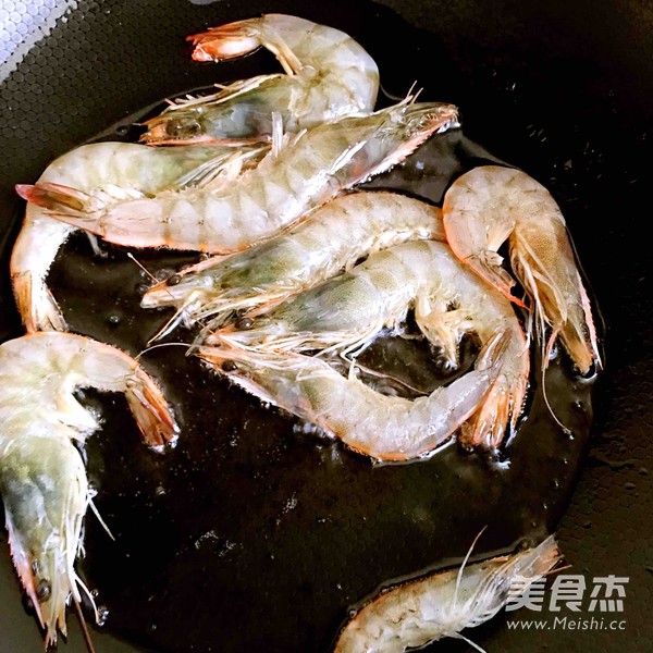 香辣基围虾的做法