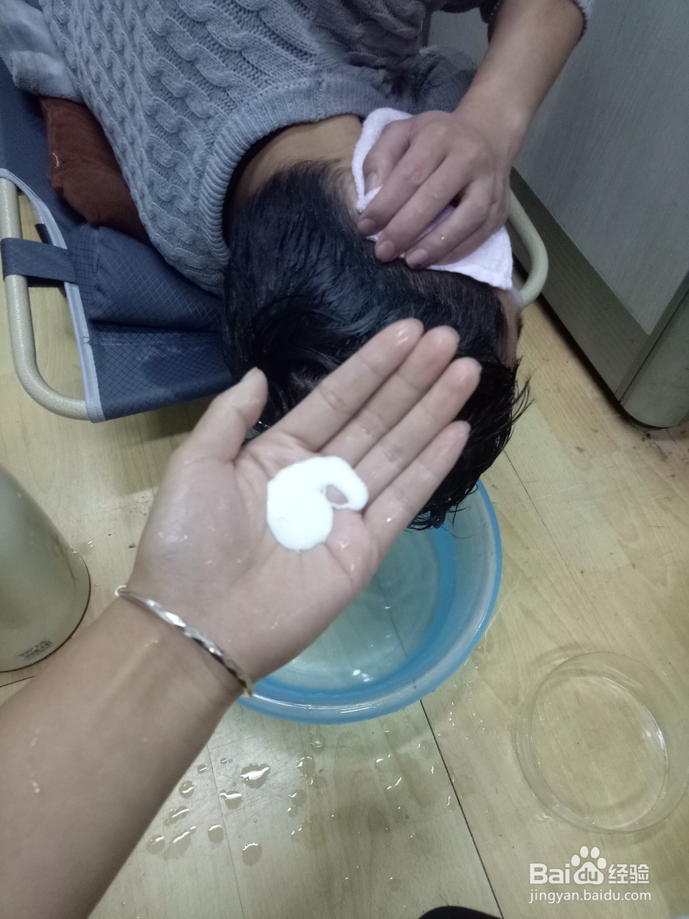 中耳炎患者手术后如何洗头发