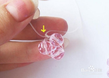 清新漂亮的手工串珠耳环手工制作方法