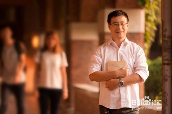 满足什么条件才能做公交车司机