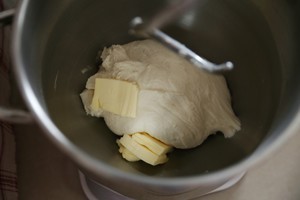 芝士培根玉米餐包的做法