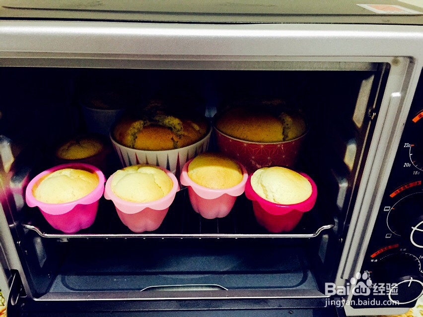 蔓越莓梅花糕的做法