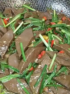 怎么做家常韭菜鸭血
