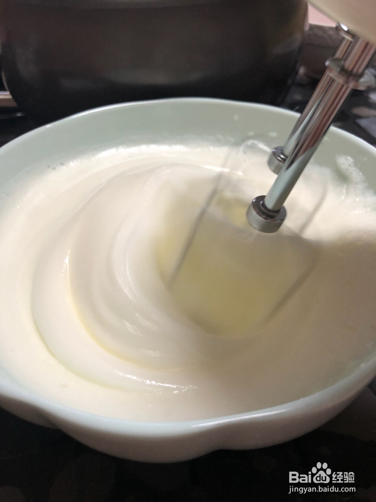 肉松蛋糕卷的做法