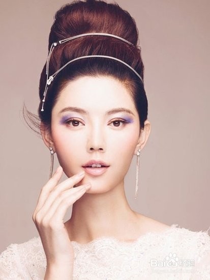 盘点：复古新娘发型与豪门的缘，唯美又时尚