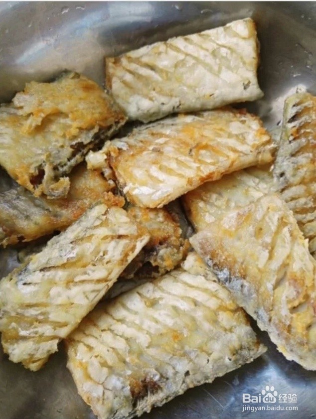 家常菜红烧带鱼