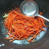 5分钟炒菜——素炒胡萝卜丝